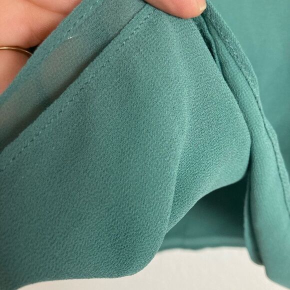 Naked Zebra High Neck Blouse w/peplum and keyhole neckline & back lined - Picture 10 of 13